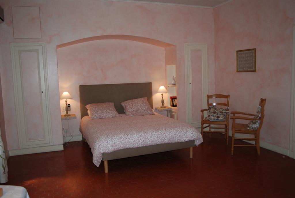 ארל Chateau Cornillon חדר תמונה